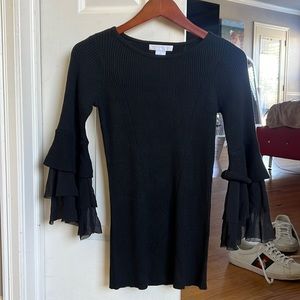 Design History sweater top , new.